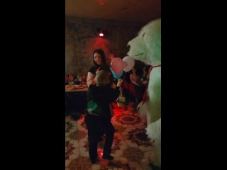 Видео от Праздник в шоколаде.Белые медведи. | Омск