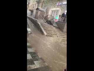 ❗️Сильный дождь затопил Москву - 4
