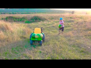 Darius Rides on Tractor and picks up all garbage on the road   Toy Stories  Fun Video collection