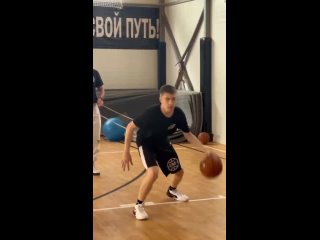 Видео от Практика баскетбола / Ильшат Меляев