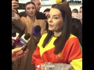 Полное видео комментария Евгении Гуцул СМИ после возвращения из России в Молдавию.  В аэропорту Киши