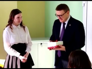 Губернатор Челябинской области Алексей Текслер на открытии новой школы в д. Сарафаново