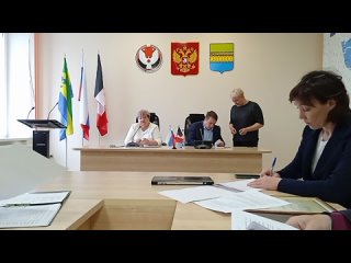 Совет депутатов не решился отстаивать интересы жителей Камбарского района.mp4