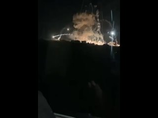 🇮🇱🇮🇶 Ночью под удар попала военная база Аль-Хашд Аш-Шааби к югу от Багдада в Ираке.