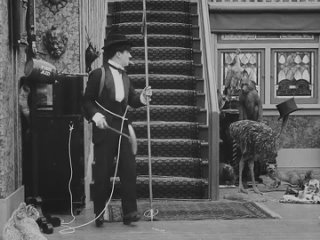 В ЧАС НОЧИ (1916) - короткометражка, комедия, семейный. Чарльз Чаплин