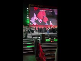 Такая теплая атмосфера в столь холодный вечер была вчера на концерте в Казани! (видео)