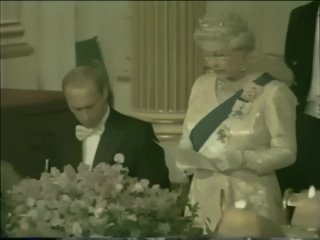 Торжественная церемония  чествования, коронация на российский престол. Английская королева и Путин . Лондон, июнь 2003 г