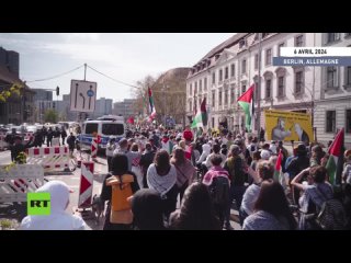 🇩🇪  Berlin : des centaines de manifestants palestiniens marquent la Journée d’Al-Qods