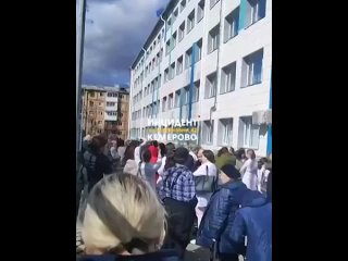 Поликлинику №5 эвакуировли в Кемерове из-за пожара