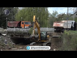 Завершены ремонтно-восстановительные работы по укреплению опоры моста в Гале