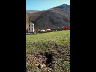 Видео от Полёты на параплане в Чегемском ущелье