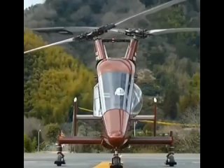 На видео — тяжелый вертолет Kaman K-MAX, который создан для транспортировки грузов в условиях сложного рельефа для посадки.