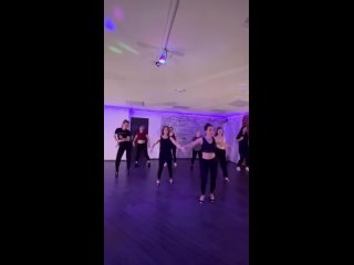 Видео от Zumba / Salsa /Bachata / с Илоной Плиевой СПб