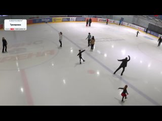 [ШАНС Арена]  12:15 Свободное массовое катание. Свободное катание на коньках для взрослых и детей СПб