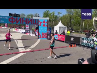 The tenth Moscow Half Marathon has taken place in the Russian capital