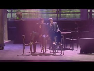 Adriano Celentano e Gianni Morandi - Ti penso e cambia il mondo (LIVE 2012).mp4