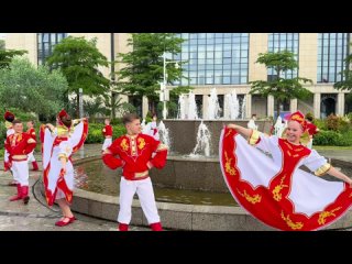 Видео от Ансамбль народного танца СИБИРСКИЙ КАБЛУЧОК