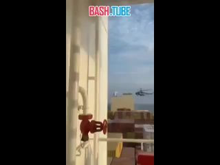 🇮🇷 Опубликовано видео высадки десанта спецназа КСИР с вертолета на судно «MSC Aries»