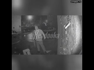 В Уфе заядлый пьяница избил молодого человека за то, что тот «не посторонился» — по словам соседей,