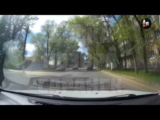 Водителю сигналят встречные автомобили - Саранск