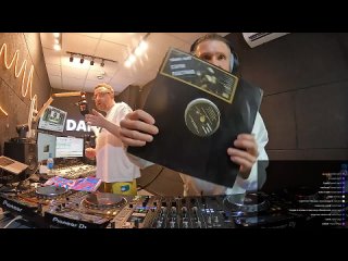 Maxim Nu Steppaz and DJ Profit live on DFM