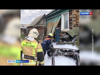 Грузовик с газовыми баллонами врезался в жилой дом в Усть-Катаве