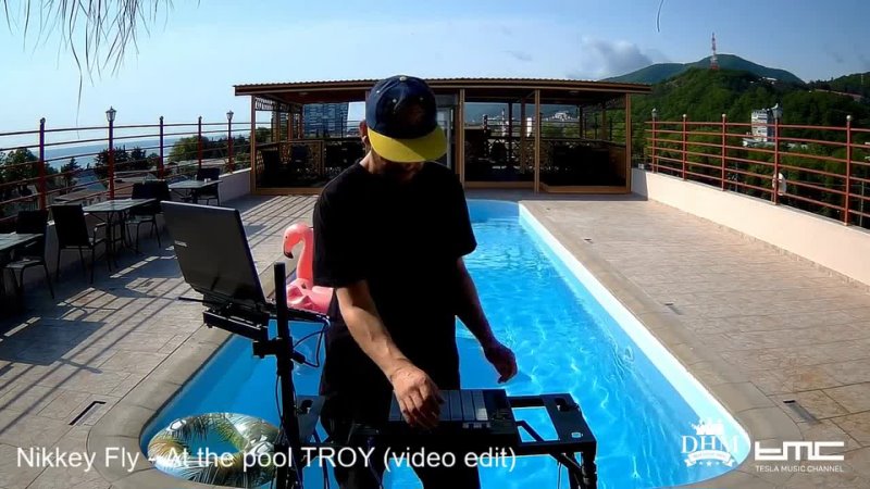 Nikkey Fly - At the pool TROY (video edit)