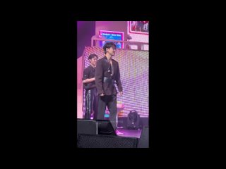 FANCAM | 200424 | Donghun @ Fanmeeting Home Sweet  - 1 часть (Loveable Challenge)