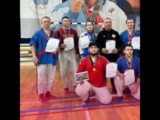 Сборная Липецкой области заняла первое место в общекомандном зачете на чемпионате и первенстве ЦФО по борьбе на поясах!