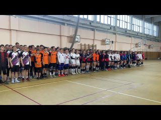 В Чите проходит региональный этап Всероссийских соревнований по волейболу среди юношей и девушек «Серебряный мяч»