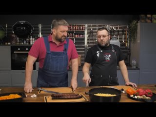 -АЛЕКСЕЙ ШАРОВ И ИВАН РОЖНОВСКИЙ @maestro-bbq. ГОРОХОВЫЙ СУП С КОПЧЁНЫМИ РЁБРАМИ И СПЕЦИЯМИ PITGRILL.-(1080p)