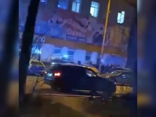 Monkey Wars in Yekaterinburg Вонзили нож в сердце: в Екатеринбурге произошла массовая драка между среднеазиатами, в ходе котор