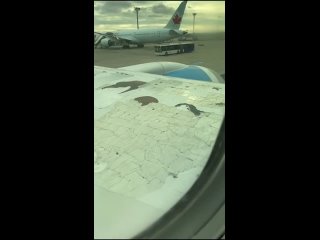 Boeing всё: Самолёты разваливаются – крылья заклеивают изолентой