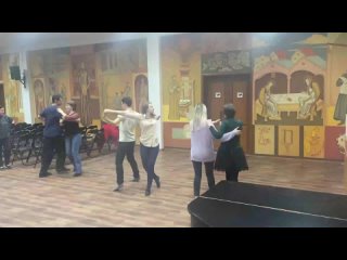 Кросс-степ вальс (Cross-Step Waltz)