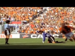 Деннис Бергкамп: все голы за сборную Нидерландов