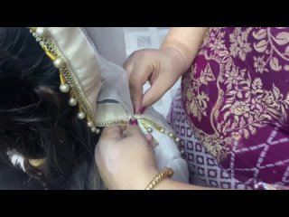 Lashes Beauty Parlour - Bridal hairstyle with curls for long hair tutorial
