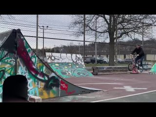 Big ledge guy // Inside BMX