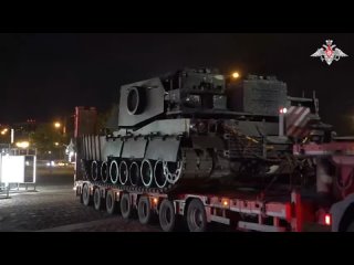 На Поклонной горе представлены трофейные американские военные машины, сообщает Минобороны РФ