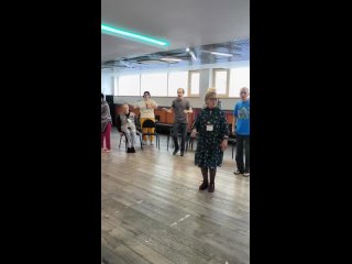 Великолепная Юлия Тагали и её танцевальная терапия с участниками программы ОЗДОРОВЛЕНИЯ