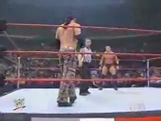 WWE Monday Night RAW  - Matt Hardy vs Randy Orton