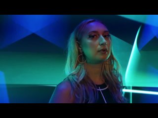 Gareth Emery, LSRCITY, Annabel - house in the streetlight official music video 4K