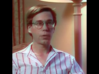 Watch as Bob Lazar explains how it all works _rus
