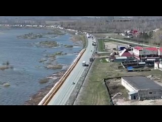 На участке федеральной автодороги Тюмень-Омск в Абатском сохраняется угроза подтопления