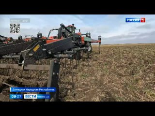 Гул тракторов и сеялок не стихает в полях Донецкой Народной Республики, где идёт весенняя посевная ранних яровых культур