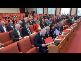 Регулирование тарифов на коммунальные услуги обсуждают в эти минуты в рамках круглого стола в парламенте Дагестана