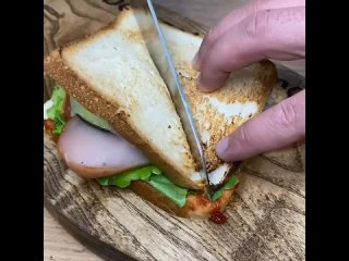 Клаб сэндвич в духовке за 5 минут