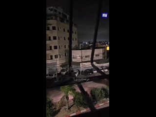 Israeli forces, accompanied by military bulldozers, storm the city of Tulkarm