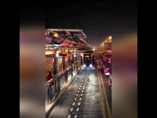 Первыи в мире безрельсовыи трамваи китаиском городе Чжучжоу