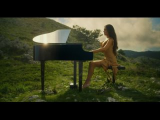 Lola Astanova - Clocks (Piano version)