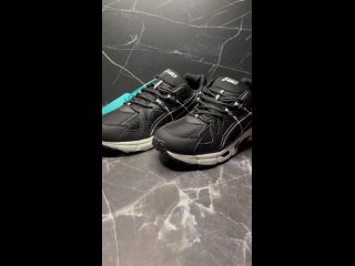 Видео от Магазин модной мужской обуви Shoes CLB